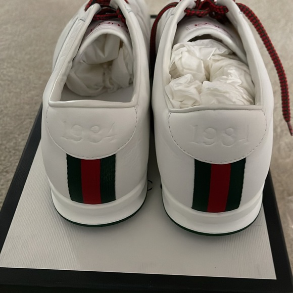 Classic Gucci 1984 low top in leather. Brand new in original box and bag. - Picture 6 of 11